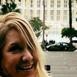 Meet your Posher, Toni